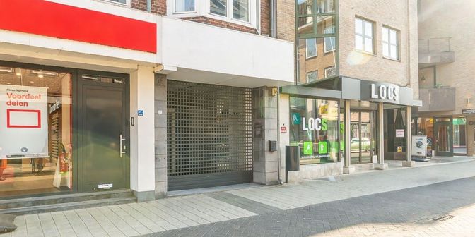 Bien professionnel à vendre à Stationsstraat 0.27, 3620 Lanaken