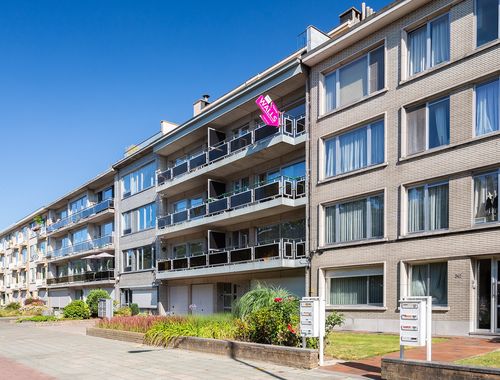                                         Appartement à vendre à Deurne, € 199.000
