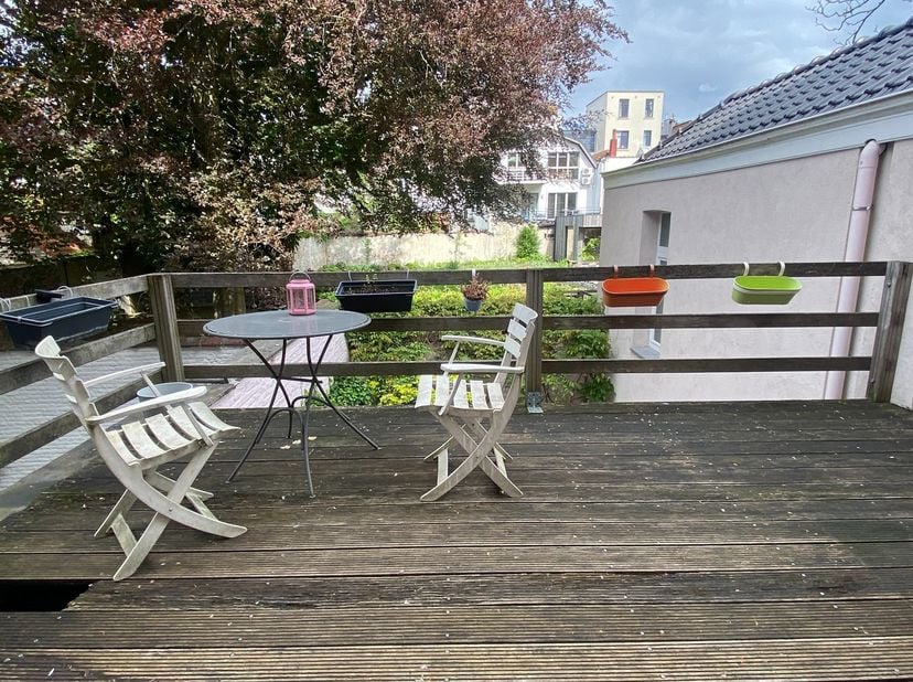 Appartement te koop
                    in 1050 Elsene