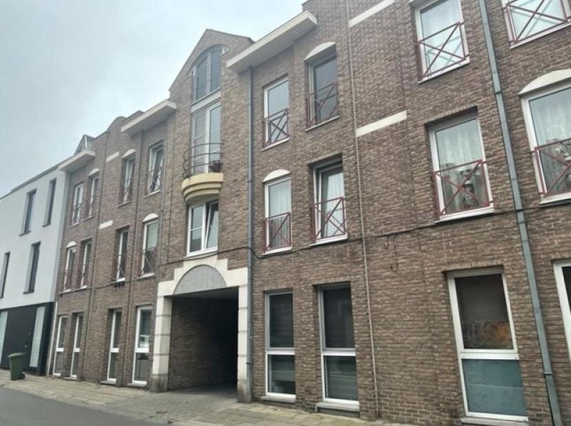 Instapklaar 1-slaapkamerappartement nabij het centrum van Hasselt<br />
Op een uitstekende locatie ter hoogte van de Willekensmolenstraat nummer 20 te