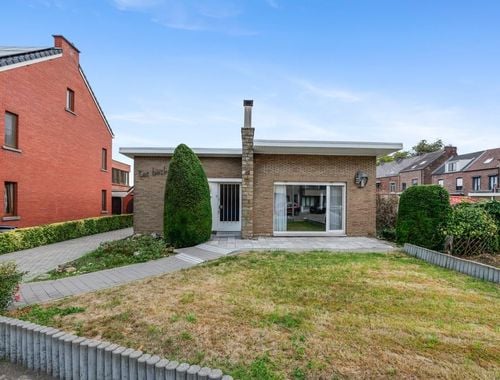                                         Maison à vendre à Sint-Truiden, € 245.000
