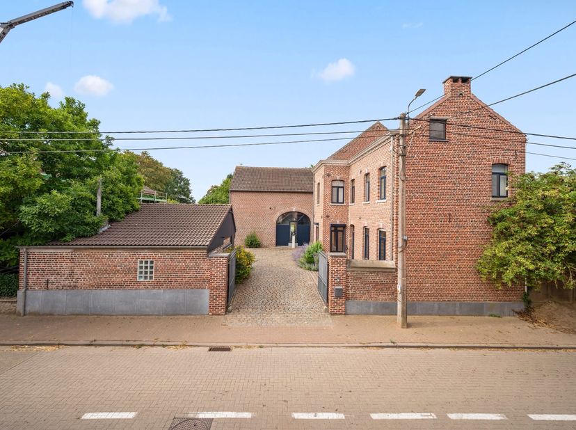 Huis te koop in ,
                    3320 Hoegaarden