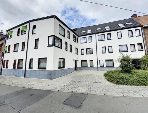                                         Studio te huur in Tournai, € 380
