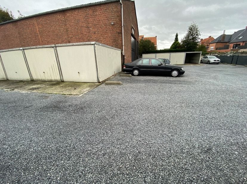 Garage te huur in Roeselarestraat 116 bus stpl,
                    8560 Wevelgem