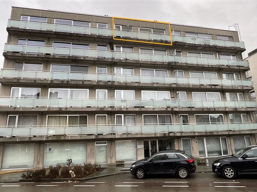 Op te frissen 1-slaapkamerappartement met westgericht terras in het hart van Sint-Truiden<br />
<br />
Bent u op zoek naar een interessante invester