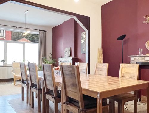                                         Maison à vendre à Bierges, € 445.000
