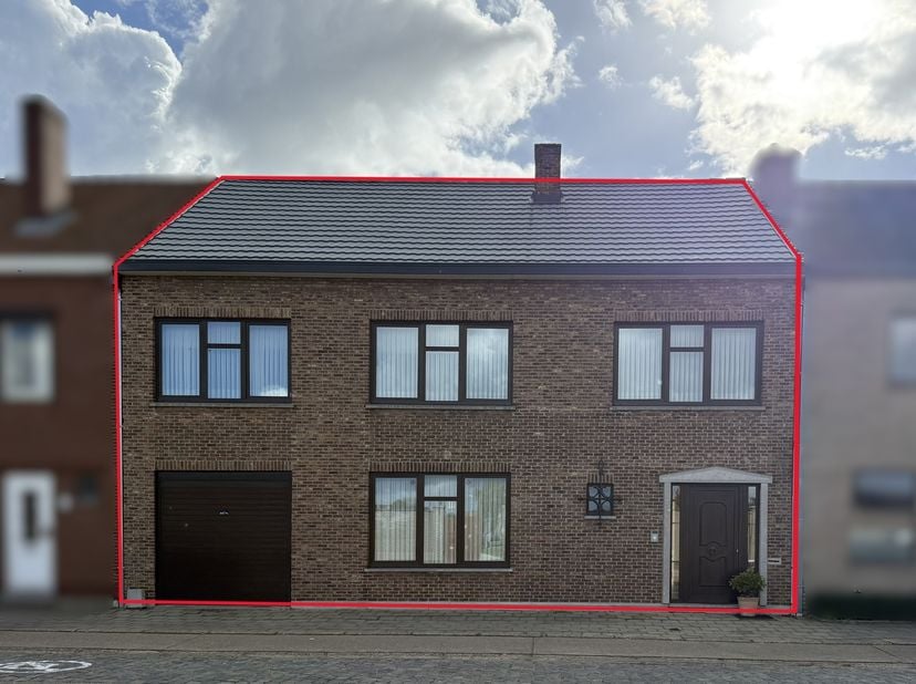 Huis te koop in Diestersteenweg 21,
                    3970 Leopoldsburg