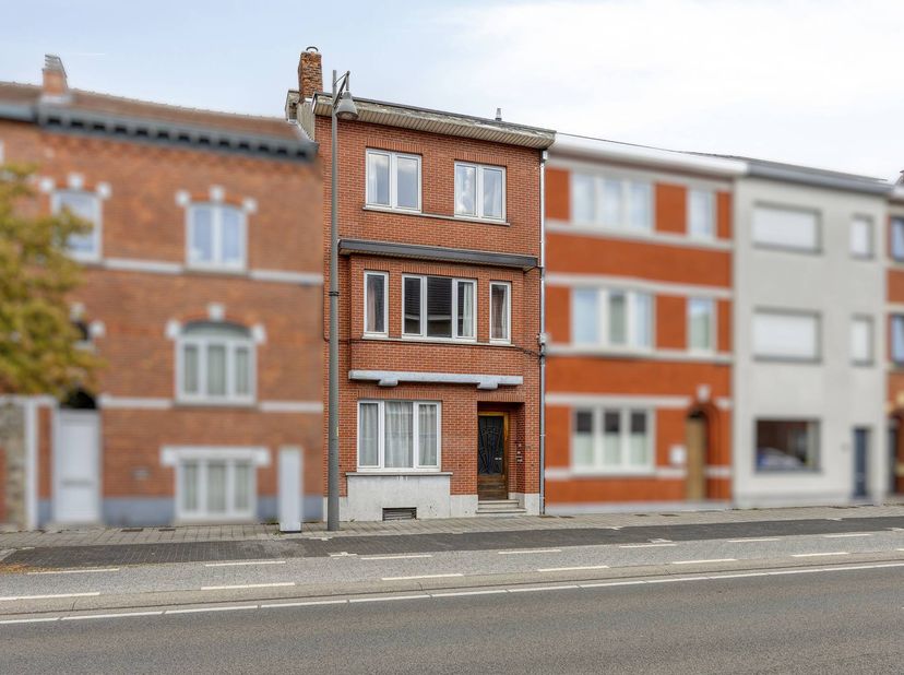 Huis te koop in Kuringersteenweg .239a,
                    3500 Hasselt