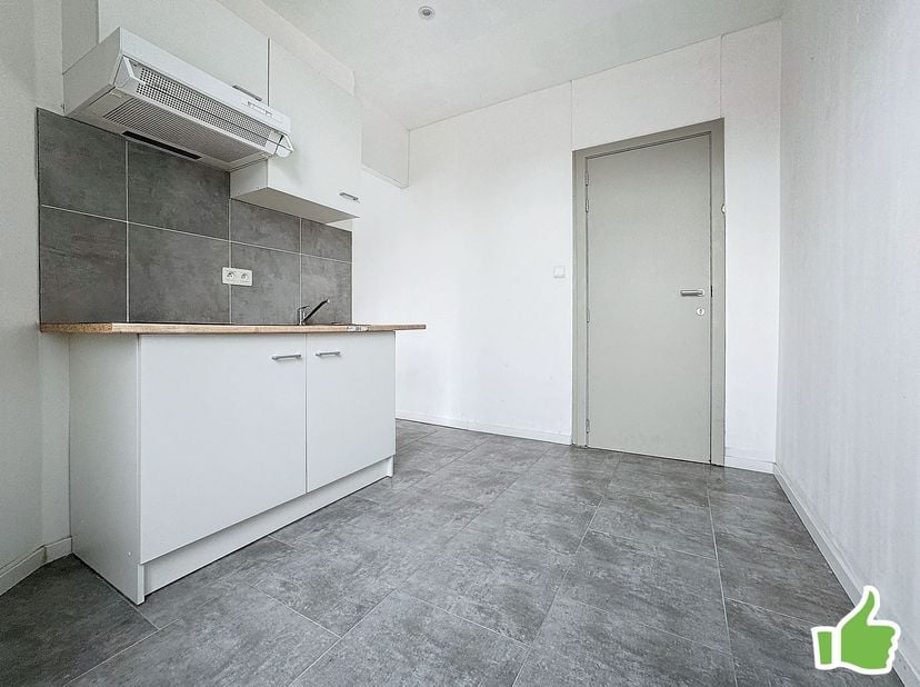 Appartement te huur in ,
                    7700 Moeskroen