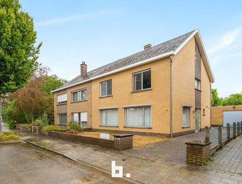                                         Woning te koop in Sint-Andries, € 387.000
