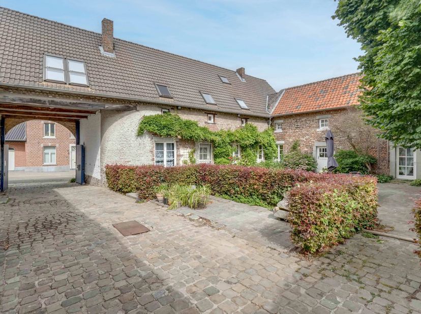 Maison à vendre à RUTTERMARKT 21,
                    3700 Rutten