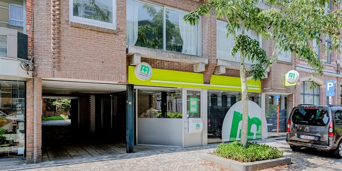 Bien professionnel à vendre à Pieter Reypenslei 48, 2640 Mortsel