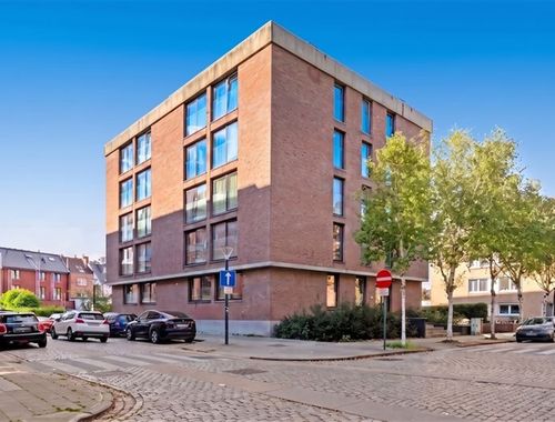                                         Studio met slaaphoek te huur in Leuven, € 830
