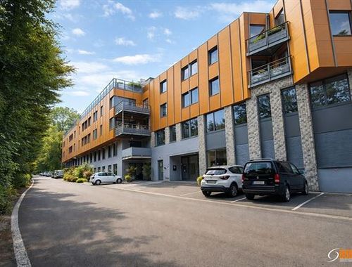                                         Appartement te huur in Loverval, € 1.200
