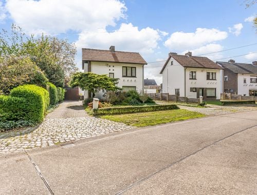                                         Maison à vendre à Noorderwijk, € 299.000
