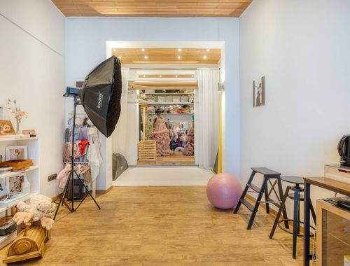                                         Bien commercial avec habitation à vendre à Boom, € 349.000
