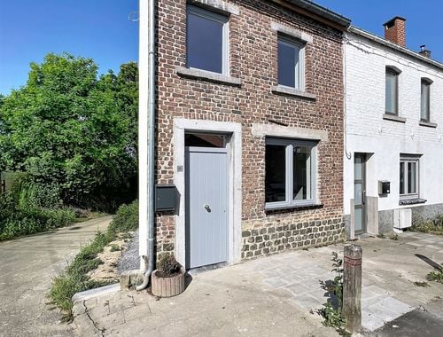                                         Maison à vendre à Genappe, € 330.000
