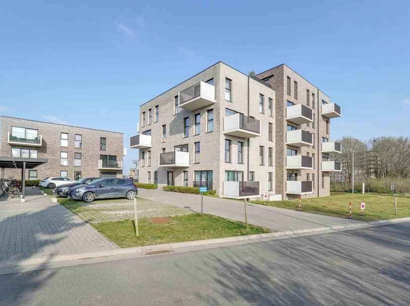 Garage à vendre
                    à 3700 Tongeren