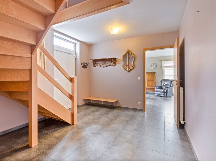 Welkom aan de Herebaan-Oost 166 te Houthalen-Helchteren!<br />
<br />
Deze charmante woning geniet van een uitstekende ligging nabij Domein Kelchterho