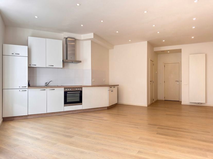 Appartement te koop in Christinastraat 121 bus 101,
                    8400 Oostende