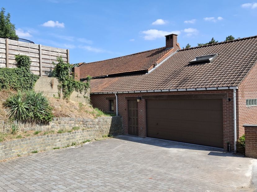 Huis te huur in Groenendaalsesteenweg 43,
                    1560 Hoeilaart