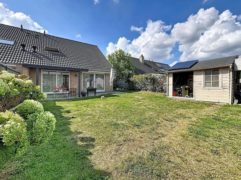 Maison à vendre à ,
                    7712 Herseaux