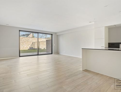                                         Gelijkvloers app. te koop in Vosselaar, € 360.000
