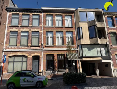                                         Appartement te huur in Mortsel, € 775
