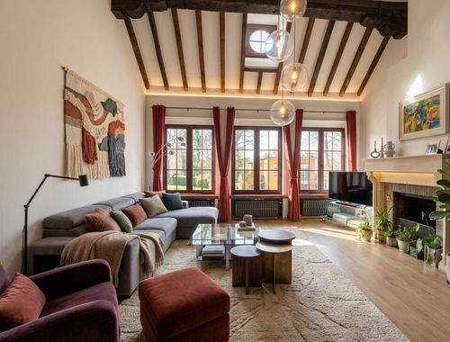                                         Triplex te huur in Ukkel, € 2.850
