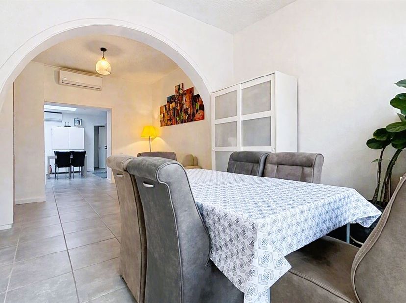 Huis te koop in ,
                    7700 Moeskroen