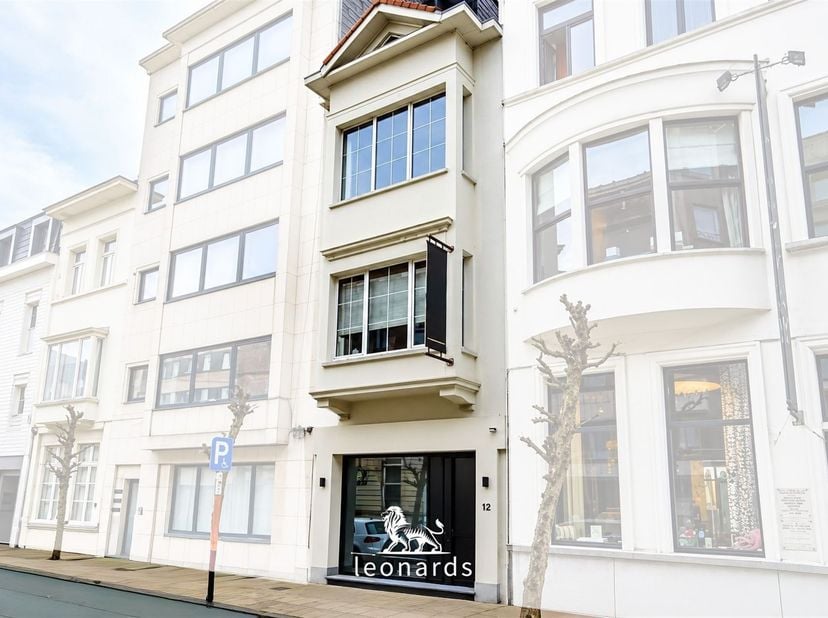 Bedrijfsvastgoed te koop in Jan Palfijnstraat 22,
                    8500 Kortrijk