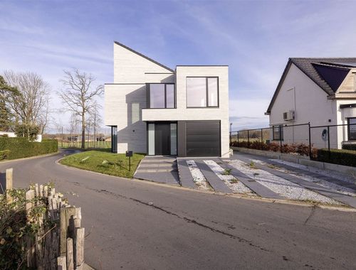                                         Eengezinswoning te koop in Berlaar, € 849.000
