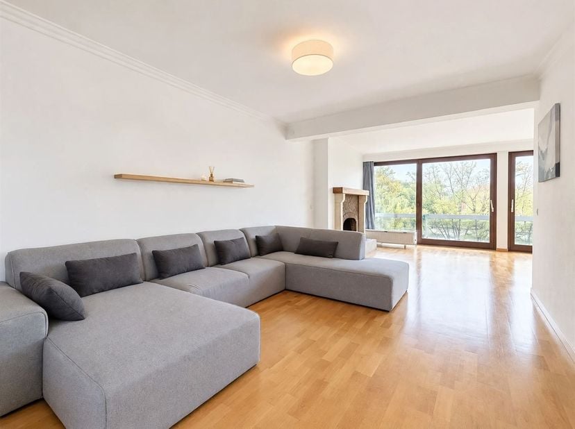 Appartement à louer à ,
                    1180 Uccle