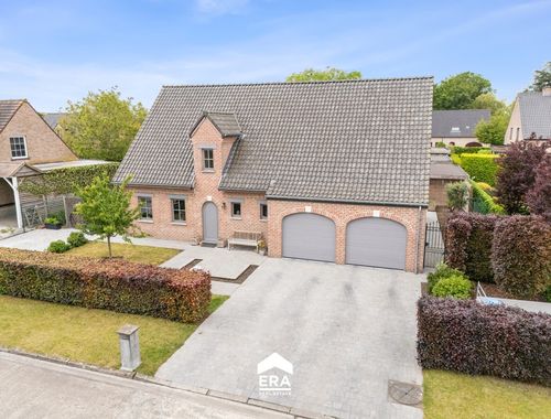                                         Woning te koop in Lovendegem, € 695.000
