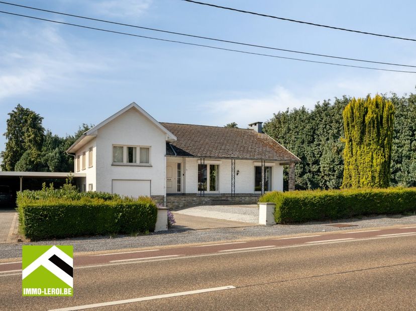Bekijk deze woning rechtstreeks op de site van Immo Leroi: https://www.immo-leroi.be/pand/kopen-woning-borgloon/7599932<br />
<br />
In het landelijke