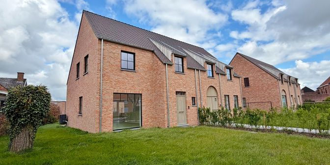 Huis te huur in Veurnseweg 576 bus C, 8906 Elverdinge
