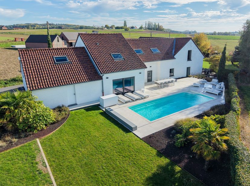 Huis te koop in ,
                    7743 Obigies