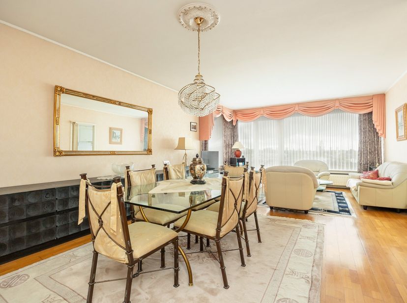 Appartement te koop in Ruggeveldlaan 594,
                    2100 Deurne