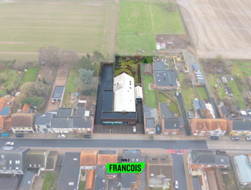                                         Commerce à vendre à Houthulst, € 799.000
