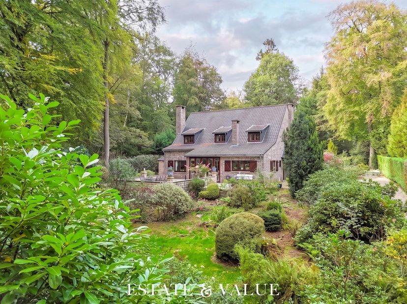 Maison à vendre à Avenue Léopold II 14,
                    4900 Spa