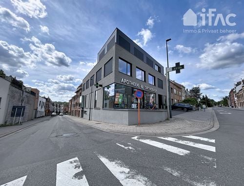                                         Gemengd gebruik te huur in Tervuren, € 425
