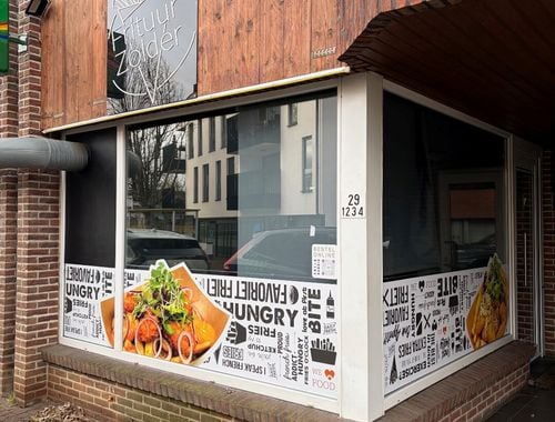                                         Commerce à louer à Zolder, € 950
