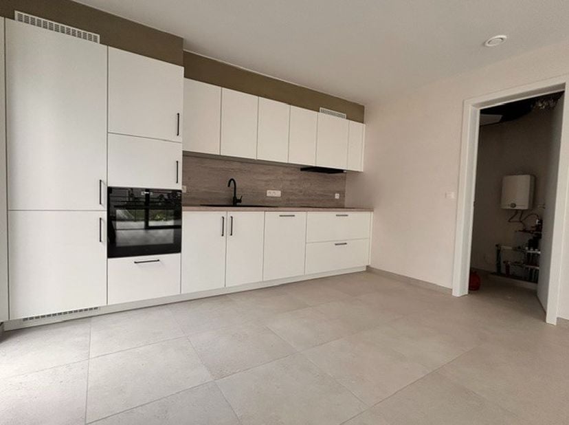 Appartement à louer
                    à 3500 Hasselt