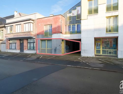                                         Bureaux à vendre à Tournai, € 170.000
