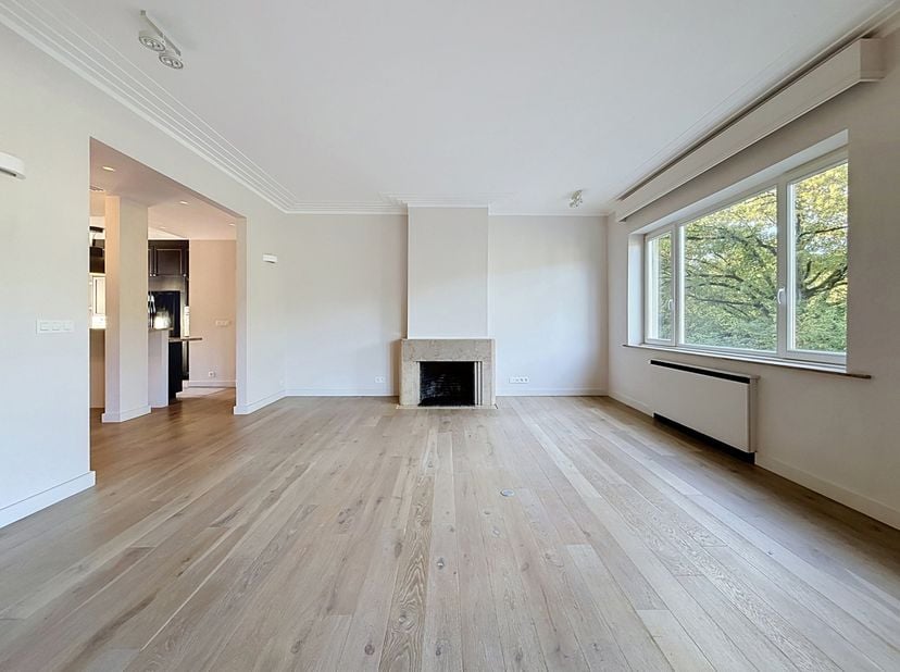 Appartement te huur in ,
                    1050 Elsene