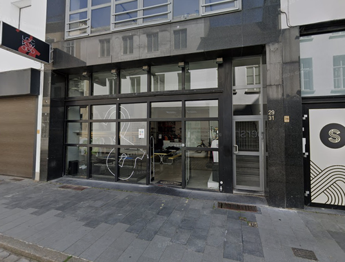                                         Handelszaak te huur in Antwerpen, € 3.500
