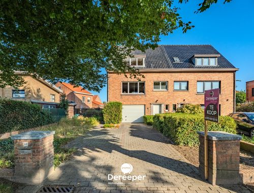                                         Bel-étage te koop in Jabbeke, € 249.500
