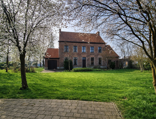                                         Maison style pastorie à vendre à Ursel, € 550.000
