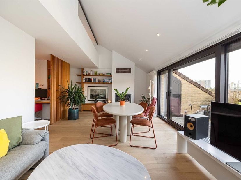 Appartement te koop in Esmoreitlaan 27 bus 301,
                    2050 Antwerpen