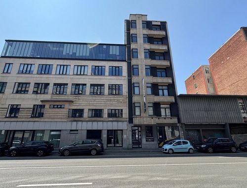                                         Kantoor te huur in Antwerpen, € 1.450
